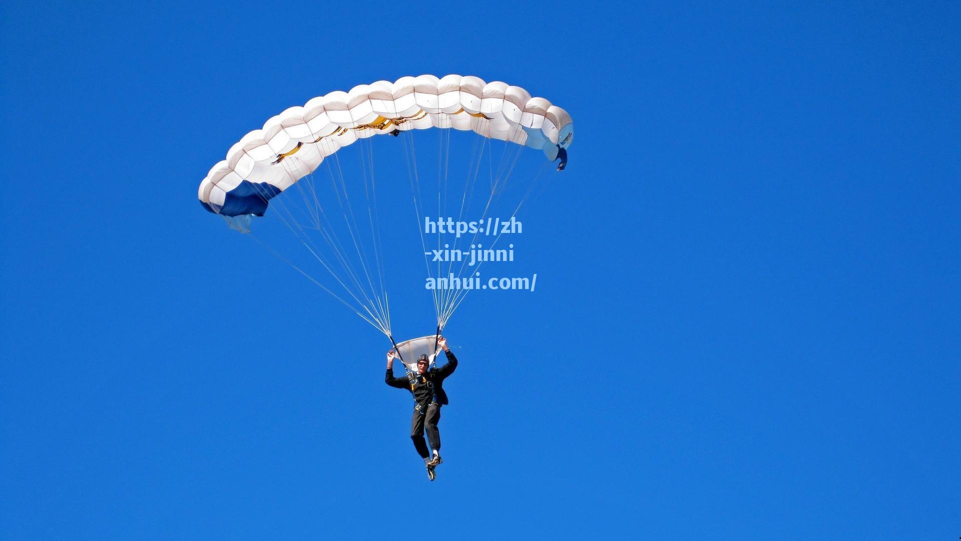 合约年风暴!Shams曝鲍威尔与科林斯暂未获续约,自由市场暗流涌动